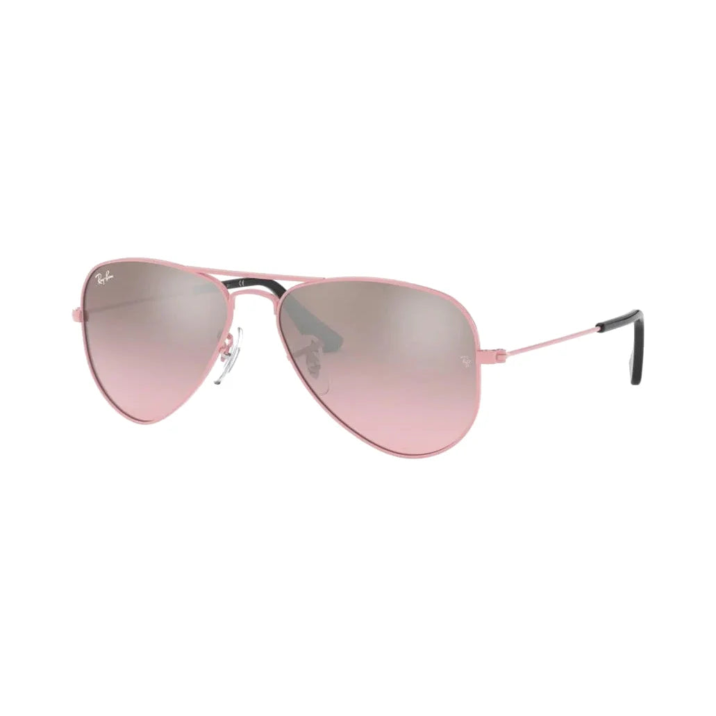 Óculos de sol Ray Ban RJ9506S 211/7E 50-13-120 Imagem principal do produto